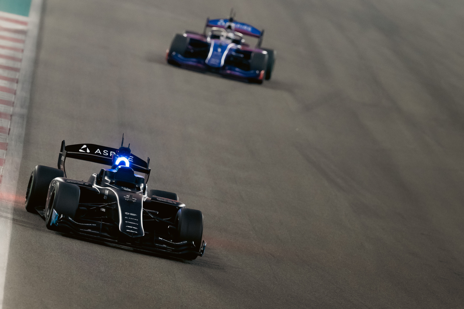 SMALL_Human vs AI copy